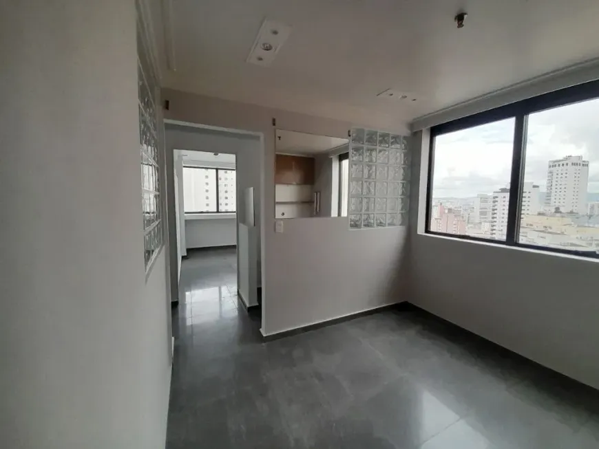 Foto do imóvel - Sala/Conjunto/Escritório para alugar com 63 m², 2 banheiros e 1 vaga na garagem próximo ao.