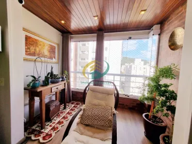 Apartamento com 3 Quartos à venda, 85m² no Centro, Florianópolis