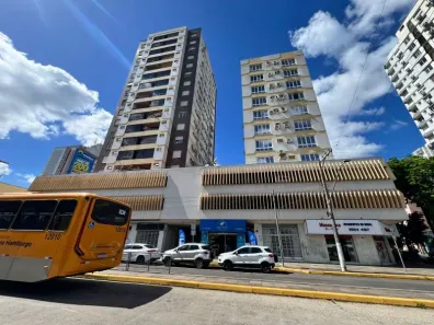 Apartamento com 2 Quartos para venda ou aluguel, 80m² no Centro, Novo Hamburgo
