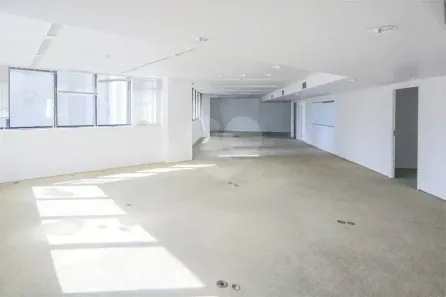 Conjunto Comercial / Sala para venda ou aluguel, 210m² no Cidade Monções, São Paulo
