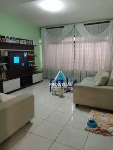 Sobrado com 3 Quartos à venda, 226m² no Vila Pires, Santo André