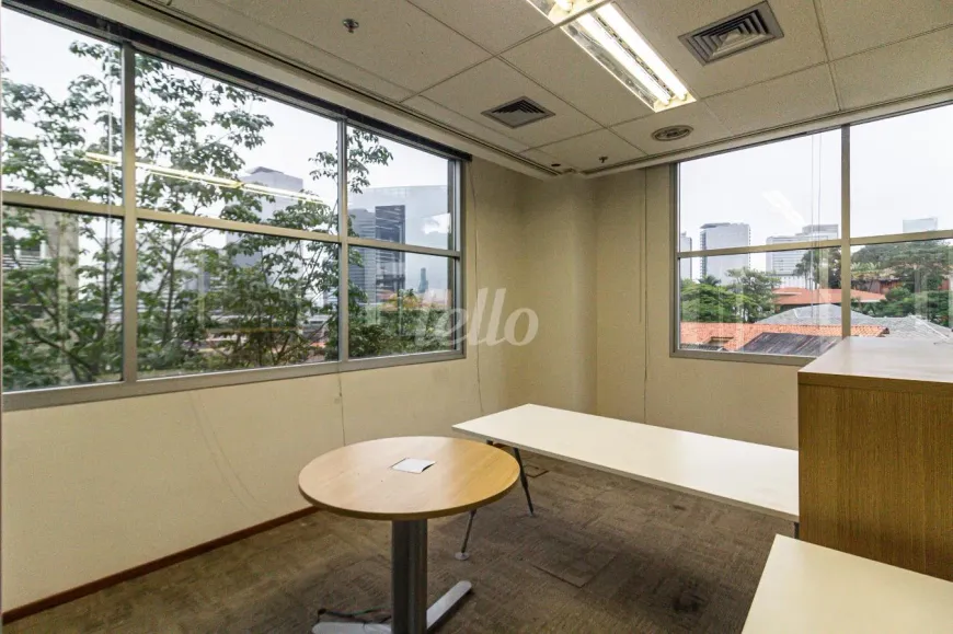 Foto do imóvel - Sala/Conjunto/Escritório para alugar com 468 m² e 17 vagas na garagem, próximo à Estação.