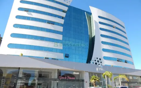 Conjunto Comercial / Sala à venda, 30m² no Sanvitto, Caxias do Sul