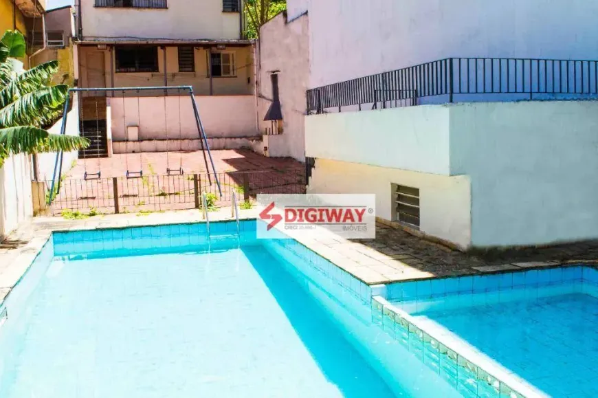 Foto do imóvel - Sobrado à venda com 4 quartos, 1 suíte, 452 m², 4 banheiros e 3 vagas na garagem em