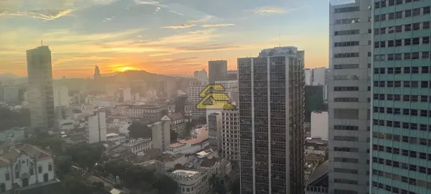 Conjunto Comercial / Sala à venda, 66m² no Centro, Rio de Janeiro