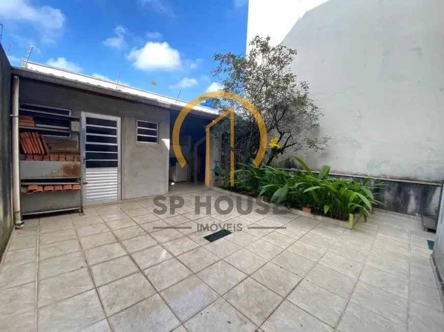 Foto do imóvel - Casa para alugar com 2 quartos, 2 banheiros e 4 vagas na garagem próximo ao Metrô Saúde em