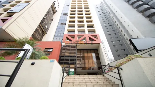 Conjunto Comercial / Sala à venda, 28m² no Batel, Curitiba