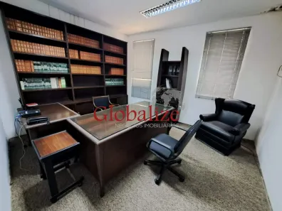 Casa Comercial com 2 Quartos para alugar, 220m² no Centro, Santos