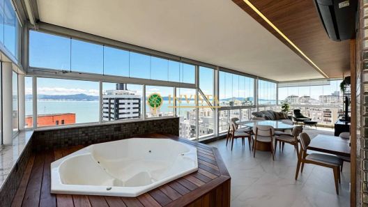 Cobertura com 3 Quartos à venda, 244m² no Agronômica, Florianópolis