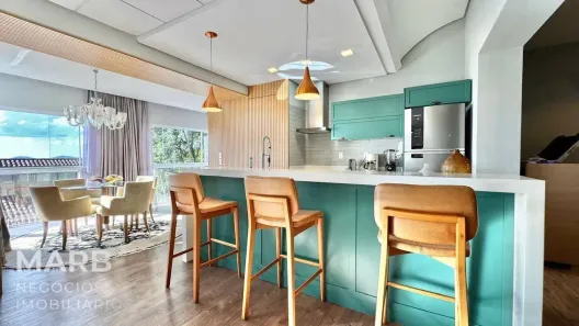 Casa com 4 Quartos à venda, 456m² no Centro, Florianópolis