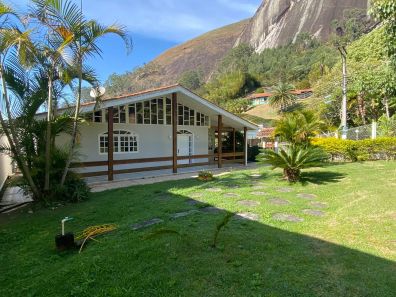 Casa de Condomínio com 2 Quartos à venda, 150m² no Vale dos Pinheiros, Nova Friburgo