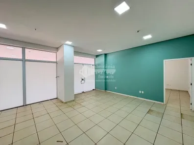 Loja / Salão / Ponto Comercial para venda ou aluguel, 109m² no Nova Ribeirânia, Ribeirão Preto