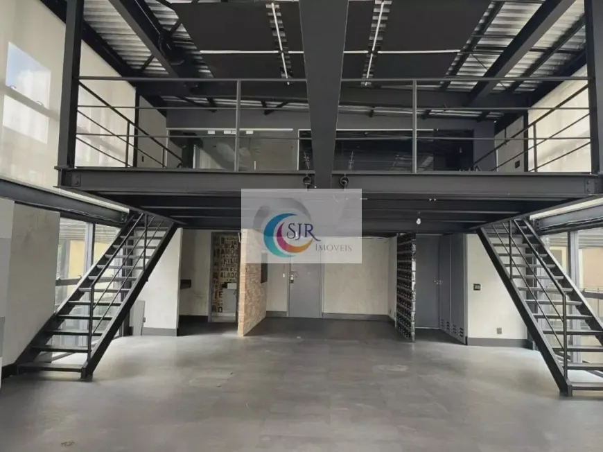 Foto do imóvel - Sala/Conjunto/Escritório à venda com 161 m², 3 banheiros e 2 vagas próximo ao Metrô Vila.
