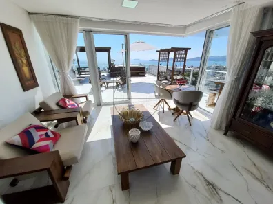 Cobertura com 4 Quartos à venda, 256m² no Canasvieiras, Florianópolis