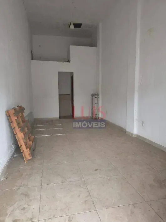 Foto do imóvel - Loja/Box para alugar com 30 m², 1 banheiro e 2 vagas na garagem em
