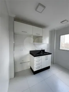 Apartamento com 2 Quartos para alugar, 56m² no Vila Assunção, Santo André