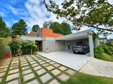 Casa com 3 Quartos à venda, 232m² no Caxambu, Jundiaí