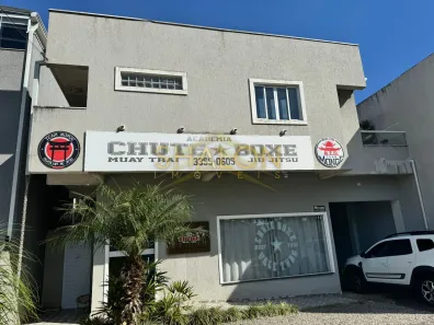 Prédio/Edifício Inteiro com 4 Quartos à venda, 280m² no Xaxim, Curitiba