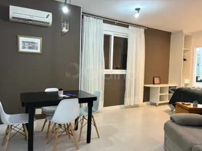 Kitnet com 1 Quarto à venda, 60m² no Centro, Florianópolis
