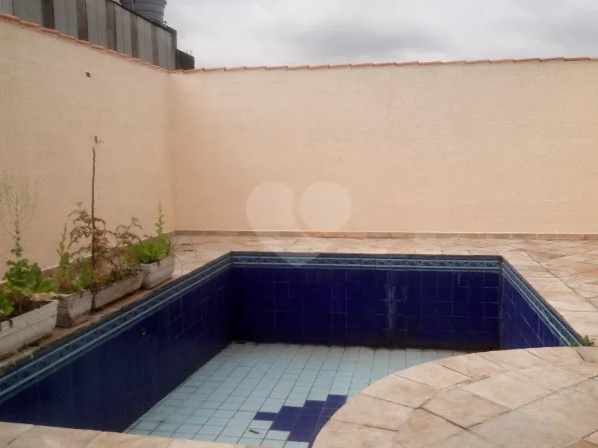 Foto do imóvel - Sobrado para alugar com 3 quartos, 6 banheiros e 4 vagas na garagem em