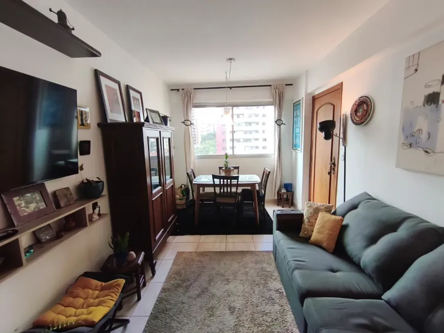 Foto do imóvel - Apartamento à venda com 2 quartos, 2 banheiros, 1 vaga na garagem e condomínio com piscina e.