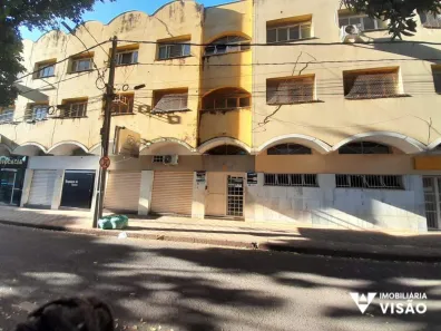 Apartamento com 1 Quarto para alugar, 30m² no São Benedito, Uberaba