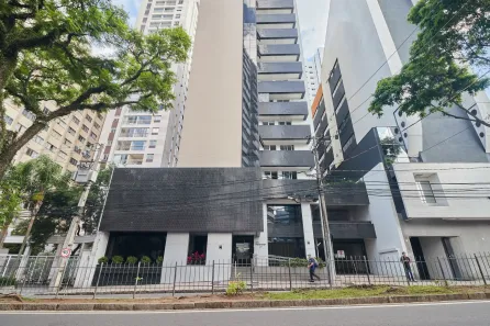 Apartamento com 2 Quartos à venda, 65m² no Centro, Curitiba
