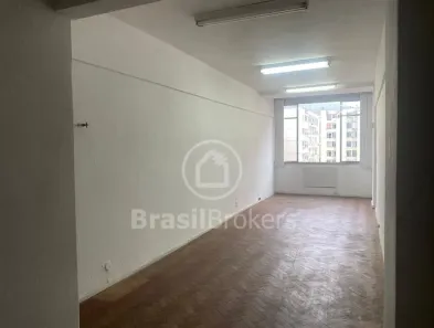 Conjunto Comercial / Sala com 1 Quarto à venda, 38m² no Copacabana, Rio de Janeiro
