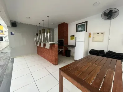 Apartamento com 3 Quartos para alugar, 54m² no Parque Verde, Belém