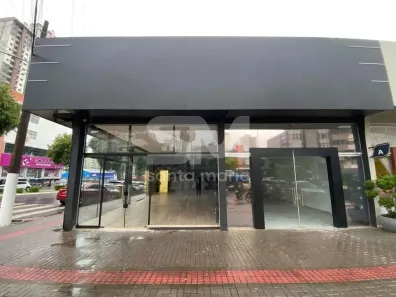 Conjunto Comercial / Sala para alugar, 85m² no Centro, Chapecó