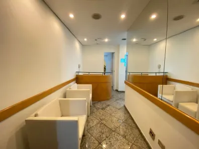 Conjunto Comercial / Sala à venda, 33m² no Cidade Monções, São Paulo