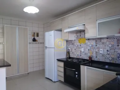 Casa com 3 Quartos à venda, 150m² no Parque Santo Antônio, Jacareí