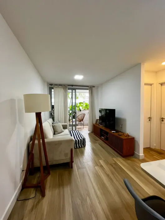 Foto do imóvel - Apartamento para alugar com 2 quartos, 1 suíte, 76 m², 2 banheiros e 1 vaga próximo ao Metrô.