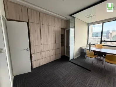 Conjunto Comercial / Sala para alugar, 50m² no Vila da Serra, Nova Lima
