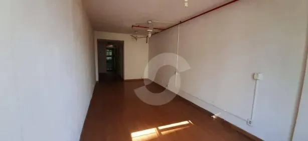 Conjunto Comercial / Sala à venda, 31m² no Centro, Niterói