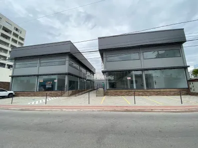 Conjunto Comercial / Sala para alugar, 380m² no Centro I, Brusque