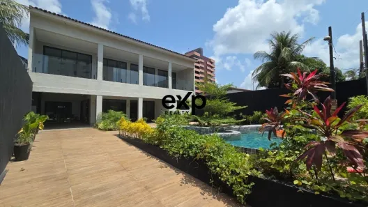 Casa com 7 Quartos à venda, 300m² no Poço, Cabedelo