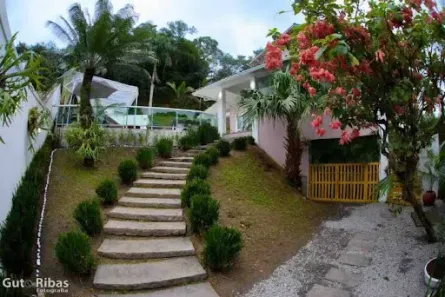 Casa com 4 Quartos à venda, 383m² no Mata Paca, Niterói