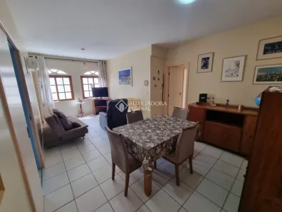 Apartamento com 2 Quartos à venda, 77m² no Centro, Florianópolis