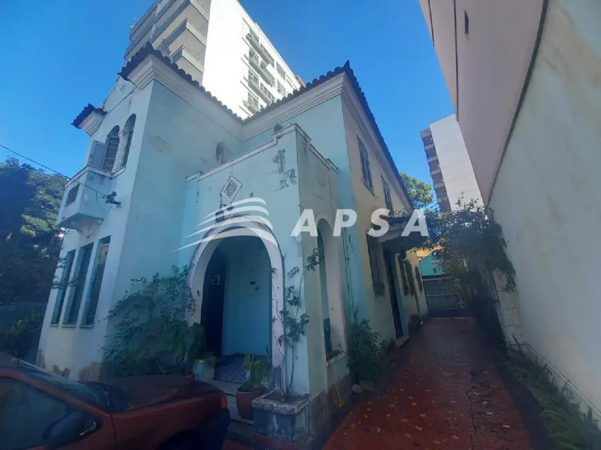 Foto do imóvel - Casa para alugar com 299 m², 5 quartos, 1 banheiro, 5 vagas