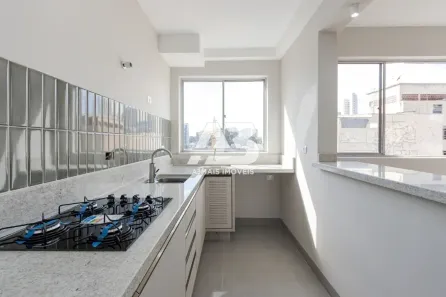 Apartamento com 2 Quartos à venda, 60m² no Centro, Curitiba