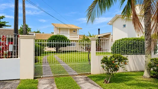 Casa com 4 Quartos à venda, 450m² no Daniela, Florianópolis