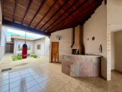 Casa com 3 Quartos à venda, 185m² no Jardim Terra Branca, Bauru