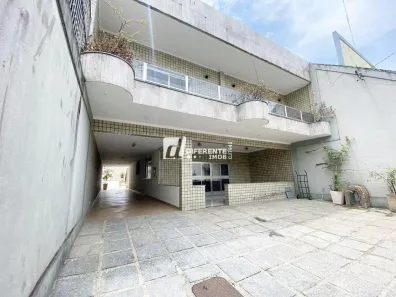 Casa com 5 Quartos à venda, 374m² no Cabuis, Nilópolis