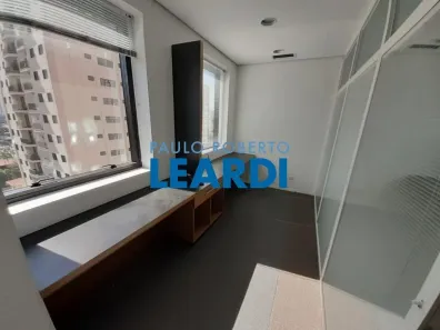 Conjunto Comercial / Sala à venda, 54m² no Cidade Monções, São Paulo