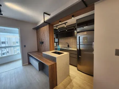 Apartamento com 2 Quartos para alugar, 74m² no Centro, Florianópolis