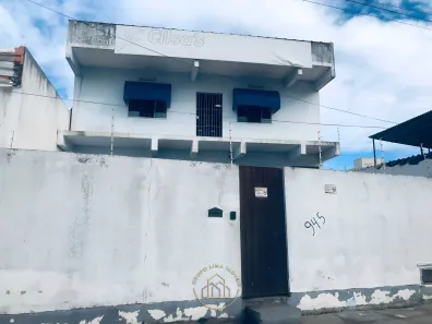 Prédio Inteiro com 4 Quartos à venda, 297m² no Sol e Mar, Macaé