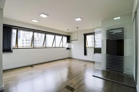 Conjunto Comercial / Sala à venda, 36m² no Batel, Curitiba