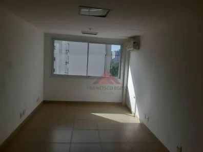 Conjunto Comercial / Sala à venda, 27m² no Centro, Niterói