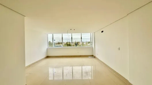 Conjunto Comercial / Sala à venda, 78m² no Centro, Pelotas